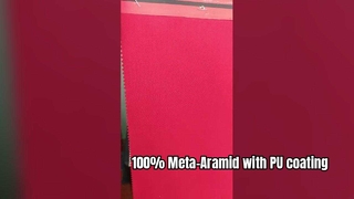 素材: 100% メタアラミド、PU コーティング重量: 280gsm 幅: 150cm 色: レッド